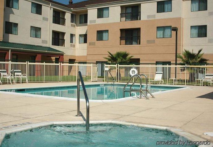 Courtyard By Marriott Bryan College Station Hotel Exterior photo